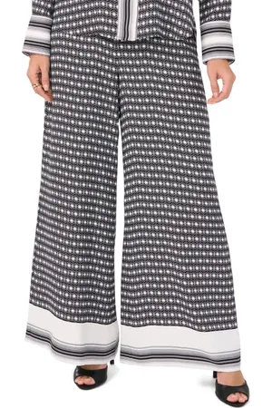 Vince Camuto Geo & Border Print Wide Leg Pants in at Nordstrom, Size Medium