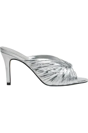 Allegra James Amy Twist Metalic Sandal in at Nordstrom, Size 8