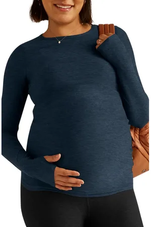 Beyond Yoga Classic Crewneck Maternity Pullover in at Nordstrom, Size Large