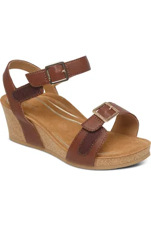 Aetrex Lexa Wedge Sandal in at Nordstrom, Size 8.5Us