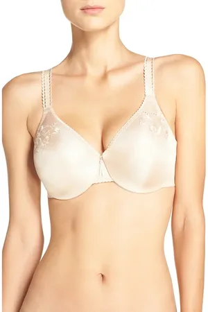 Wacoal Seamless Minimizing Underwire Bra in at Nordstrom, Size 34C