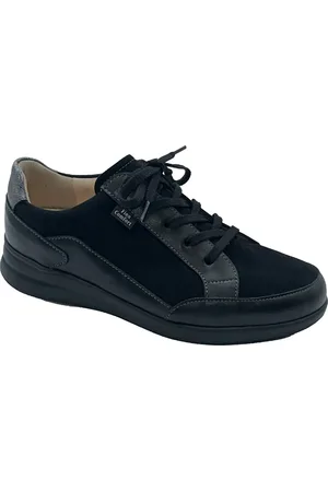 Finn Prato Sneaker in Black /Platinum at Nordstrom, Size 7.5