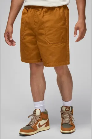 Nike Essentials Woven Shorts in at Nordstrom, Size Medium