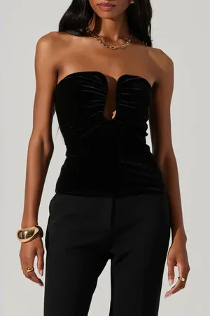 ASTR Arista Strapless Velvet Top in at Nordstrom, Size Small