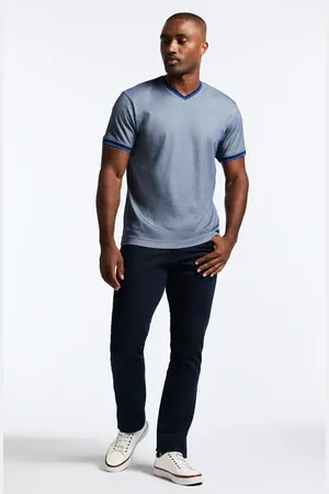 Robert Graham Tipped V-Neck T-Shirt in at Nordstrom, Size Xx-Large