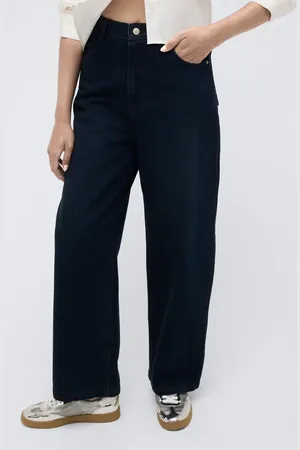 Kenneth Cole Barrel Leg Jeans in at Nordstrom, Size 6