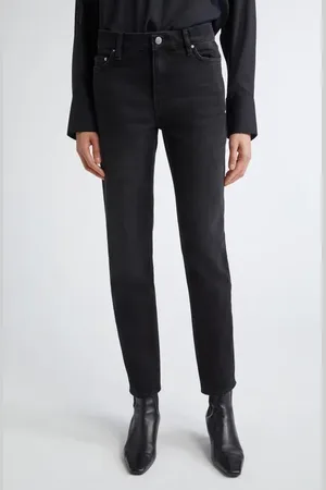 Totême Low Rise Tapered Leg Jeans in at Nordstrom, Size 28 X 32