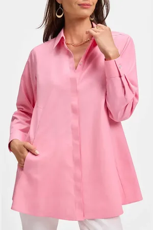 Foxcroft Cici Non-Iron Tunic Blouse in at Nordstrom, Size 4