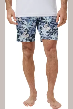 Travis Mathew Continental King Board Shorts in at Nordstrom, Size 30
