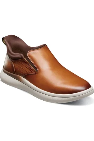 Florsheim Fleet Plain Toe Sneaker in at Nordstrom, Size 7