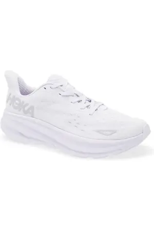 Hoka One One Clifton 9 Running Shoe in Starlight Glow /Starlight at Nordstrom, Size 5