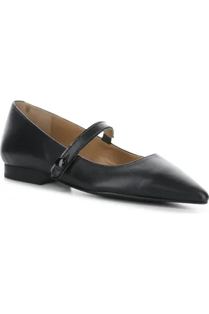 Fly London Suln Pointed Toe Flat in at Nordstrom, Size 7-7.5Us