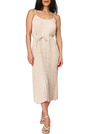 GIBSONLOOK Pleated Midi Dress in at Nordstrom, Size Large