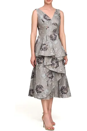 Kay Unger Elsie Metallic Floral Jacquard Ruffle Dress in at Nordstrom, Size 12