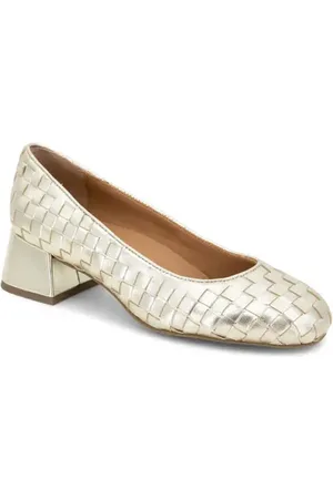 Kenneth Cole Lancine Pump in at Nordstrom, Size 8