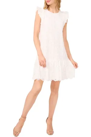 CE&CE Floral Lace Flutter Sleeve Shift Dress in at Nordstrom, Size 6