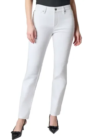 Kasper Straight Leg Jeans in at Nordstrom, Size 6