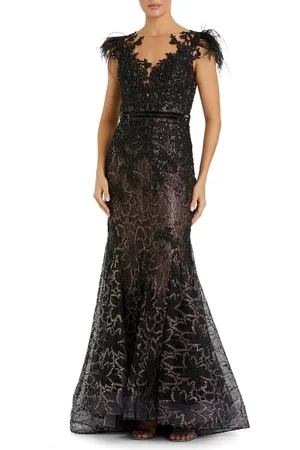 Mac Duggal Embellished Feather Cap Sleeve Gown in at Nordstrom, Size 2