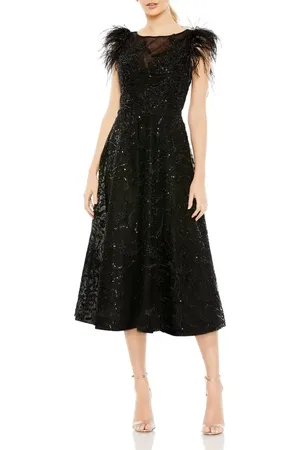 Mac Duggal Feather Shoulder Cap Sleeve Embellished Dress in at Nordstrom, Size 4