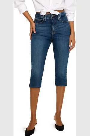 GOOD AMERICAN Good Denim Capris in at Nordstrom