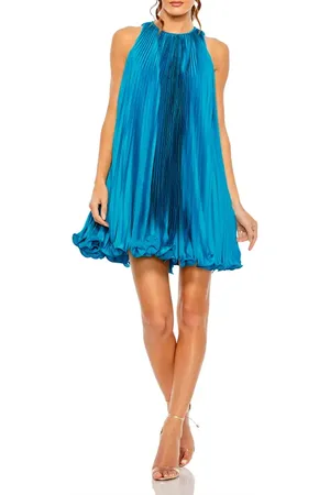 Mac Duggal Pleated Halter Neck Flowy Mini Trapeze Dress in at Nordstrom, Size 4