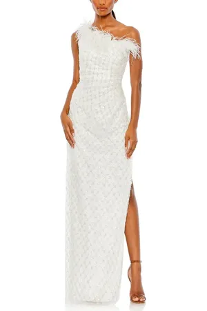 Mac Duggal Embellished One Shoulder Ostrich Feather Detail Gown in at Nordstrom, Size 14
