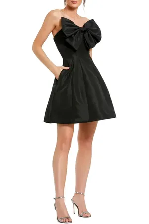 Mac Duggal Strapless Oversized Bow Fit & Flare Mini Dress in at Nordstrom, Size 6