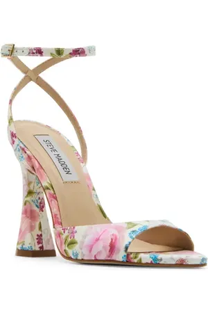 Steve Madden Beki Ankle Strap Pointed Toe Sandal in at Nordstrom, Size 9