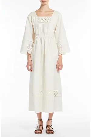 Max Mara Luglio Eyelet Long Sleeve Maxi Dress in at Nordstrom, Size 4