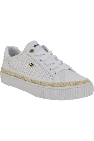 Tommy Hilfiger Chirley Sneaker in at Nordstrom, Size 5
