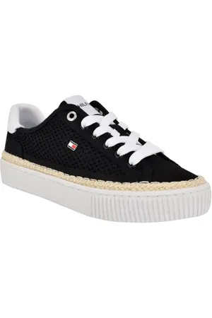 Tommy Hilfiger Chirley Sneaker in at Nordstrom, Size 8