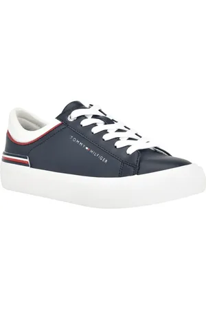 Tommy Hilfiger Kerline Sneaker in at Nordstrom, Size 5