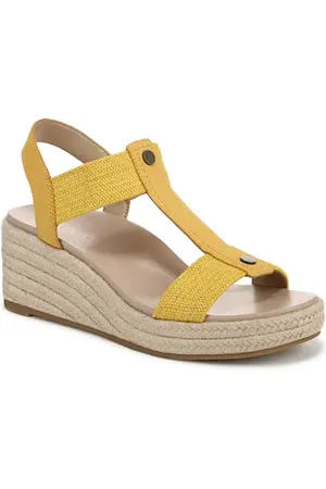 Vionic Calera Espadrille Wedge Sandal in at Nordstrom, Size 9