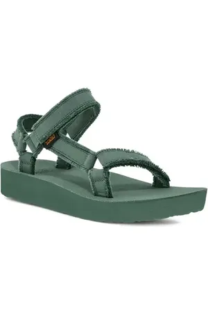 Teva Midform Universal Canvas Sandal in at Nordstrom, Size 6