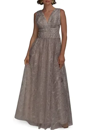 Donna Karan Sequin Embroidery Detail A-Line Gown in at Nordstrom, Size 2