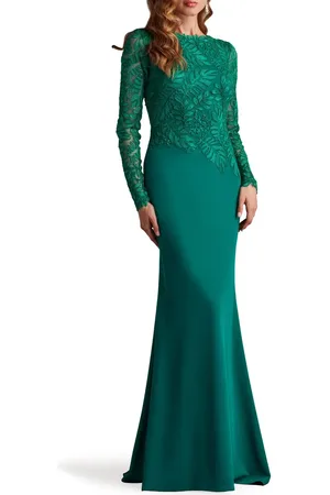 Tadashi Shoji Embroidered Leaf Print Long Sleeve Gown in at Nordstrom, Size 10