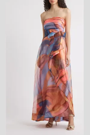 Tahari ASL Ruched Bodice Strapless Gown in at Nordstrom, Size 8
