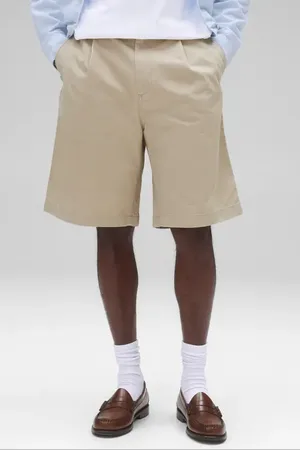 Reigning Champ Sophomore Relaxed Fit Pleated Cotton Twill Chino Shorts in at Nordstrom, Size 36