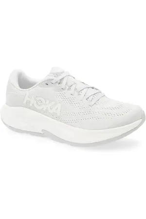 Hoka One One Rincon 4 Running Shoe in Stardust /Cosmic Grey at Nordstrom, Size 7
