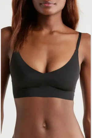 True & Co. True Body Lift Triangle Convertible Strap Bra in at Nordstrom, Size X-Small