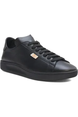 VALENTINO GARAVANI Calfskin Leather Sneaker in at Nordstrom, Size 9Us
