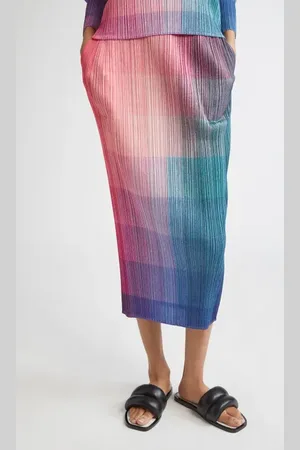 PLEATS PLEASE ISSEY MIYAKE Photon Print Pleated Midi Skirt in at Nordstrom, Size 5