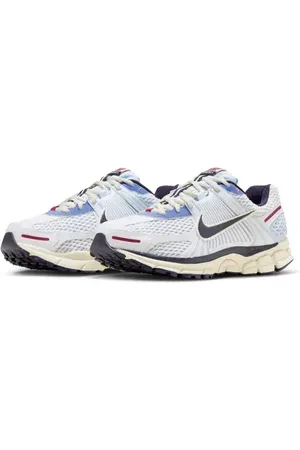 Nike Zoom Vomero 5 Sneaker in at Nordstrom