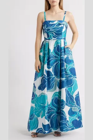 Tahari ASL Floral Crinkled Satin Gown in at Nordstrom, Size 8