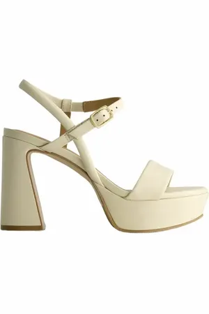 Bernardo Ventura Platform Sandal in at Nordstrom, Size 8