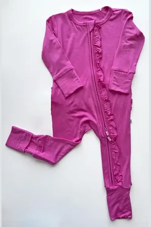 Laree + Co Korrie Ruffle Convertible Footie in at Nordstrom, Size 9-12M