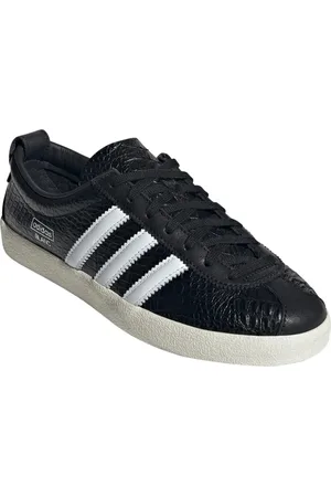 adidas Blanc Leather Sneaker in at Nordstrom, Size 5