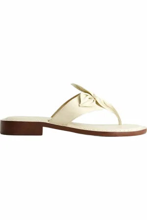 Bernardo Taormina Thong Sandal in at Nordstrom, Size 8