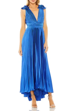 Mac Duggal Ruffle Top Sleeveless V Neck Pleated Gown in at Nordstrom, Size 8