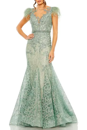 Mac Duggal Embellished Feather Cap Sleeve Gown in at Nordstrom, Size 16